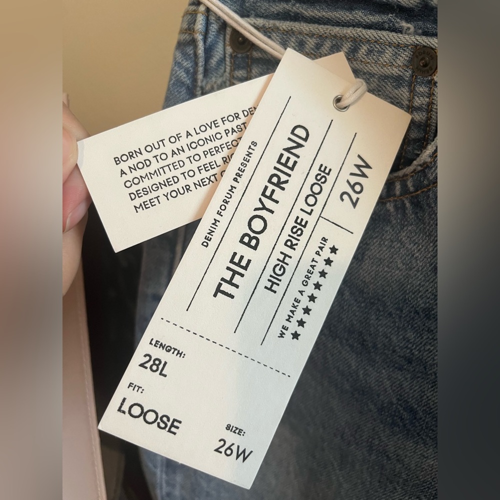 Aritiza Denim Forum The Boyfriend High Rise Loose 26W 28L  Loose Fit
